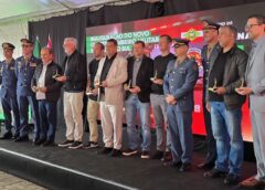 Coopercocal é homenageada por contribuição na construção do quartel dos Bombeiros