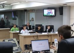 Vereadores mirins de Criciúma embarcam para Brasília e a pauta deles é mais séria do que parece
