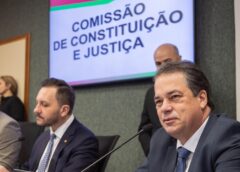 Deputado Minotto tem projeto que cria programa de solidariedade veterinária