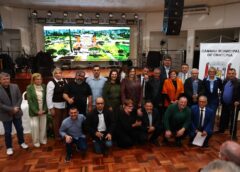 Câmara de Criciúma homenageia 60 presidentes de bairro em sessão especial