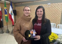Homenagens marcam celebração dos 25 anos da Festa do Colono de Siderópolis 