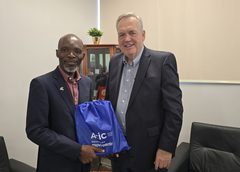 Acic recebe representante do Togo em agenda voltada à cooperação 